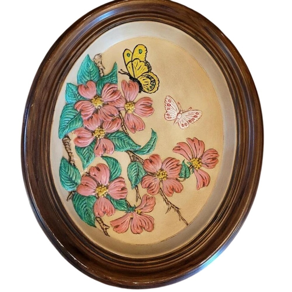 Vintage 3D Ceramic‎ Handpainted Wall Plaque
